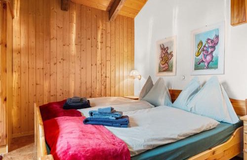 Taesch House | Holiday Home Lätthaus Rot by Interhome