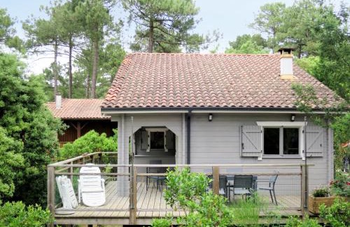 Maubuisson House | Holiday Home L'Escouarte by Interhome