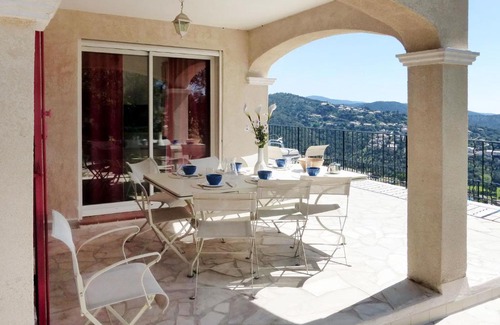 La Londe-les-Maures House | Holiday Home Les Provencales - LAL150