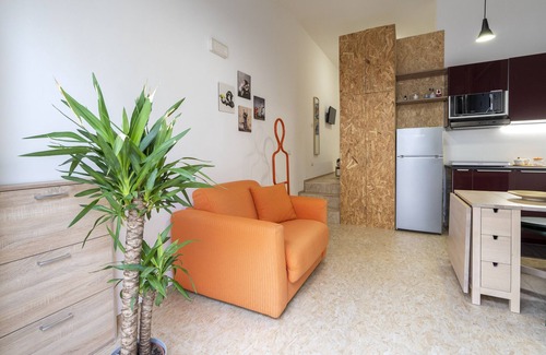 Putignano House | Holiday Home 'La Casa Di Laura' with Wi-Fi and Air Conditioning