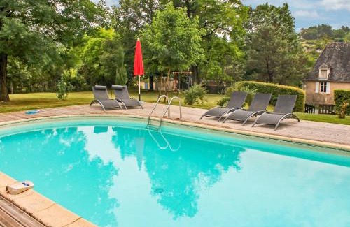 Coly House | Holiday Home La Colinoise by Interhome