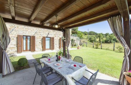Bivio Lugnano House | Holiday Home La Dama by Interhome