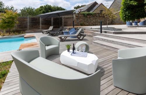 Le Tronchet House | Holiday Home La Gentilhommière by Interhome