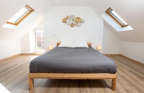 Cherrueix House | Holiday Home La Grève by Interhome