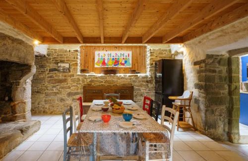 Plovan House | Holiday Home La Torche by Interhome