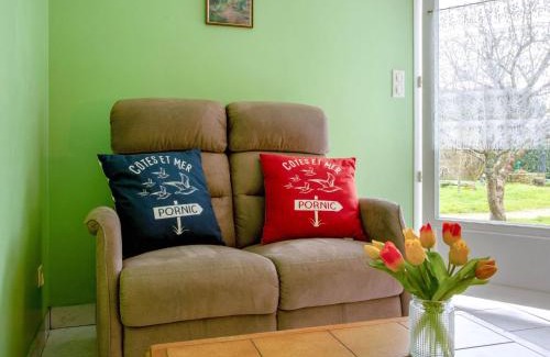 Les Moutiers-en-Retz House | Holiday Home Le Chant des Sables by Interhome