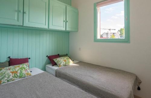 Les Mathes House | Holiday Home Les Jardins de la Palmyre-3 by Interhome