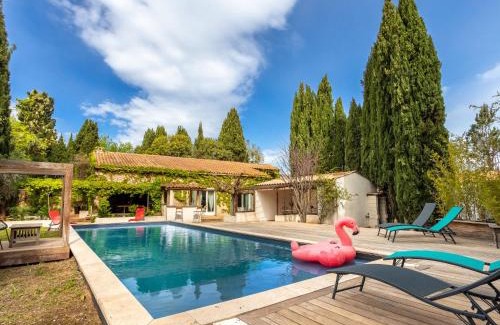 La Crau House | Holiday Home Les Pivoines by Interhome