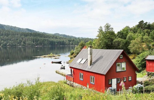 Osteroy Apartment | Holiday Home Litlevågen