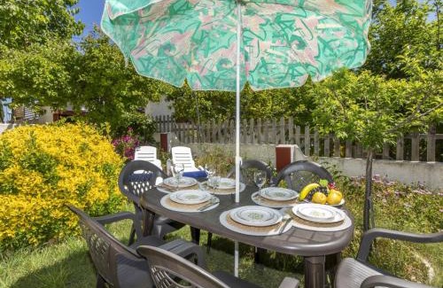 Creixell House | Holiday Home Llimona by Interhome