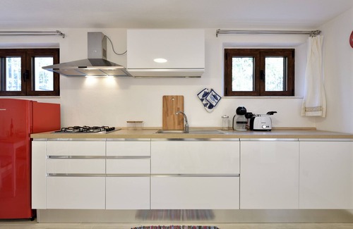 Arbatax House | Holiday Home "Loft Pina" with Wi-Fi, Garden & Terrace