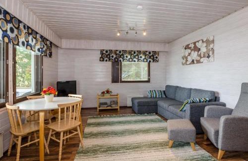 Polvijarvi House | Holiday Home Lomaranta by Interhome