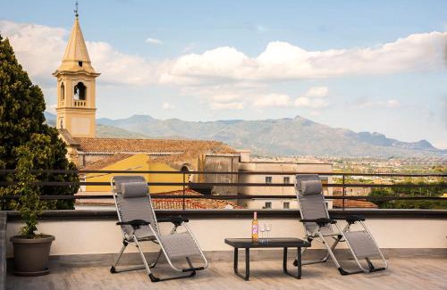 Mascali Apartment | Holiday Home Luppinedda