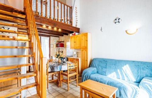 Les Mathes House | Holiday Home Lutins 5 by Interhome