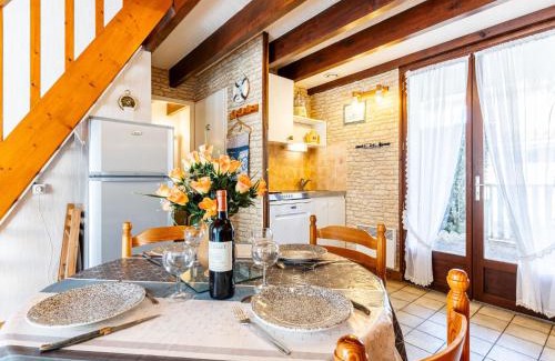Les Mathes House | Holiday Home Lutins 5 by Interhome
