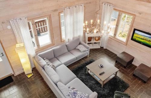 Salla House | Holiday Home Lux iii by Interhome