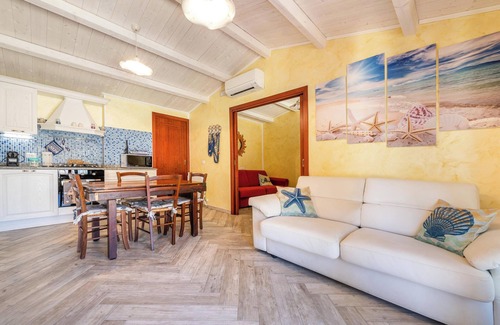Villasimius House | Holiday Home 'Luxury Apartment Simius' with Sea View, Balconies & Wi-Fi