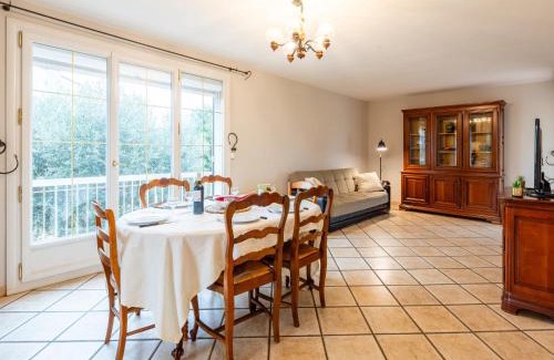Coursan House | Holiday Home Maison Valandon by Interhome
