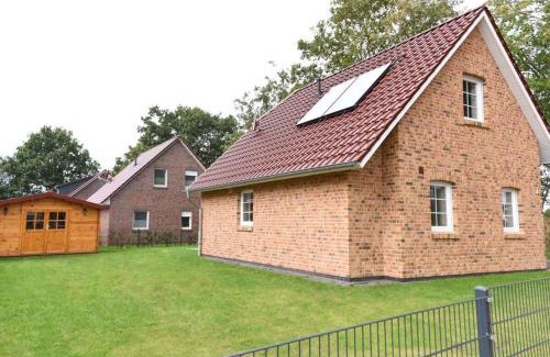 Tannenhausen House | Holiday home Maja am See