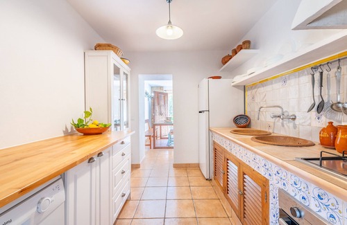 Campos House | Holiday Home "Marina de Ses Covetes" with Wi-Fi, Terraces and Close to the Beach Es Trenc