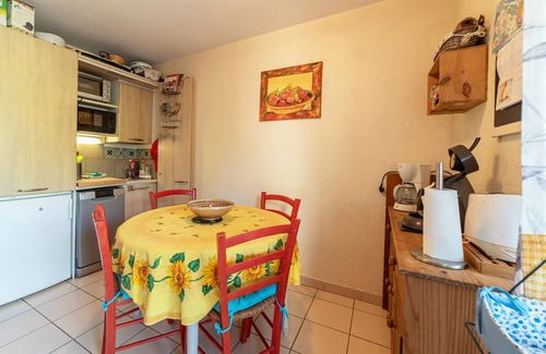 Le Barcares House | Holiday Home 'Marina Au Bacarès' with Private Terrace, Private Garden and Wi-Fi