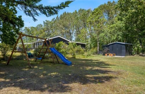 Hou House | Holiday Home Marise - from the sea by Interhome
