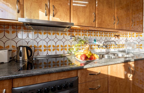 Mijas Pueblo Apartment | Holiday Home "Mijas Tropical, Casita Típica" with Sea View, Terrace & Wi-Fi