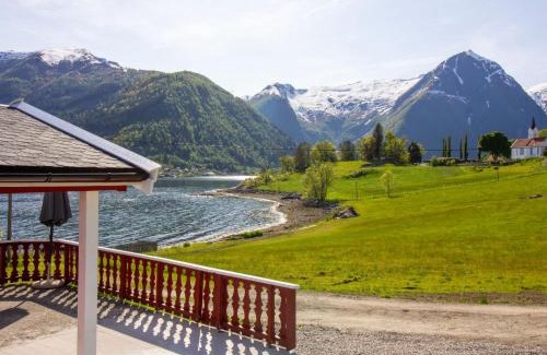 Balestrand House | Holiday Home Naustvollen by Interhome