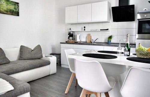 Monkebude House | Holiday Home near Lagoon and Town Center