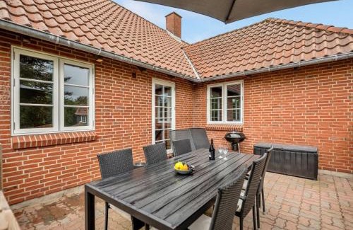 Hojer House | Holiday Home Nita - 24km from the sea by Interhome