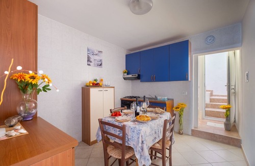 San Foca House | Holiday Home 'On The Sea San Foca' with Sea View, Wi-Fi and Air Conditioning
