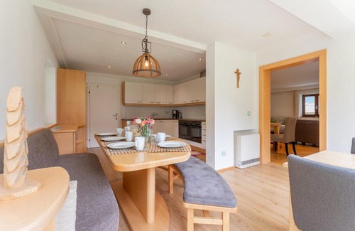 Oberkrimml House | Holiday home overlooking the waterfalls