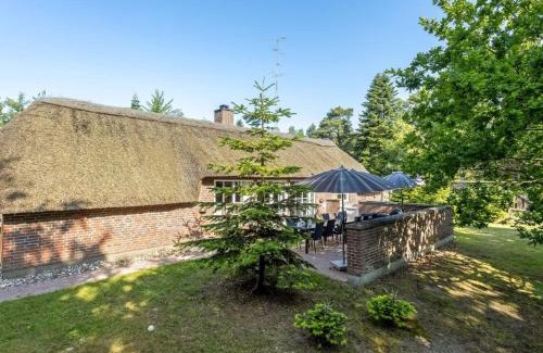 Bøtø By House | Holiday Home Pauna - 50m from the sea by Interhome