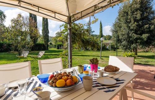 Montieri House | Holiday Home Pepi by Interhome