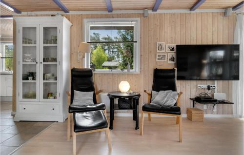 Oster Somarken House | Holiday Home Perikumvej Aakirkeby I