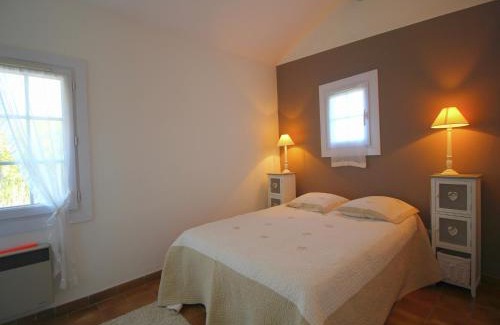 Cereste House | Holiday Home Provence with Pool