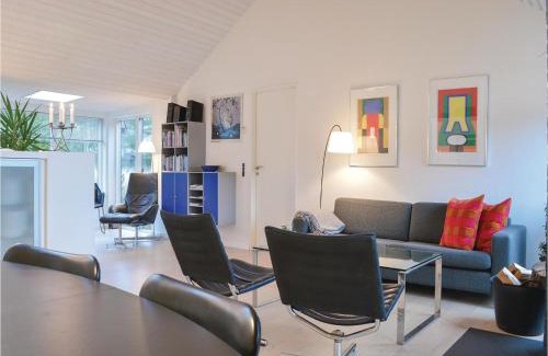 Klegod Strand House | Holiday Home Ringkøbing With A Fireplace 01