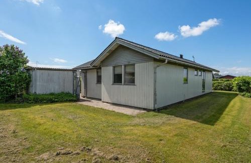 Bøjden House | Holiday Home Rise - 250m from the sea by Interhome