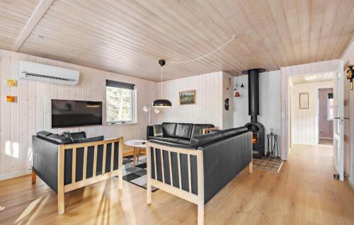 Sønderstrand House | Holiday Home Romo With A Fireplace 334