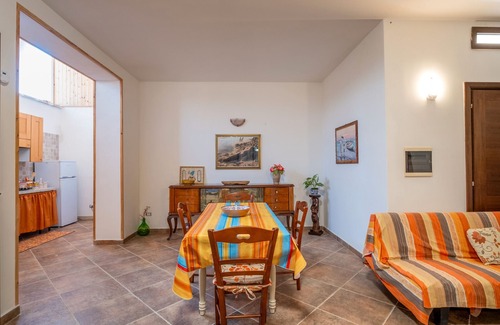 Galatone House | Holiday Home 'Rosso Pepe' with Private Terrace, Private Garden and Air Conditioning