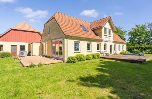 Sakskobing House | Holiday Home Rouwen - 1km from the sea by Interhome