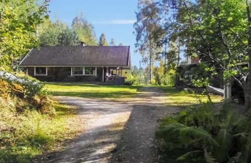 Sulkava House | Holiday Home Saarijärvi by Interhome