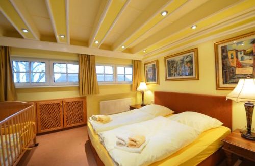 Gross Zicker House | Holiday Home Sanddorn by Interhome