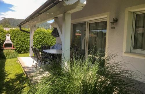 Faak am See House | Holiday Home Seehaus Blue Faak by Interhome