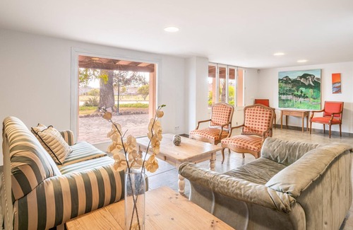 Lloseta House | Holiday home "Ses Clotes" with Pool, Wi-Fi, Garden & Terrace