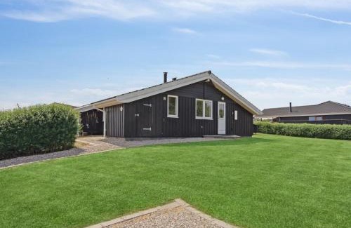 Spodsbjerg House | Holiday Home Sira - 350m from the sea by Interhome