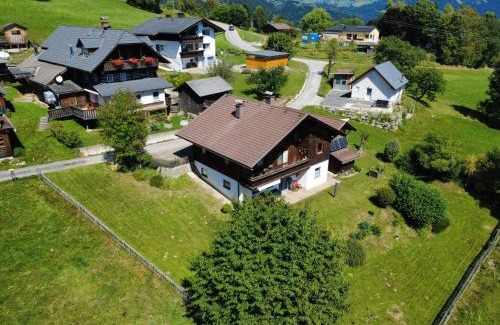 Verditz House | Holiday Home Sonnenplatzl Verditz by Interhome