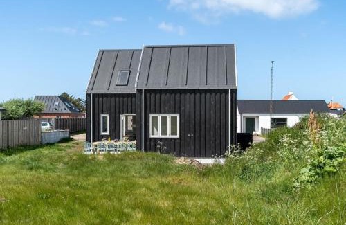 Lokken House | Holiday Home Spase - 450m from the sea by Interhome