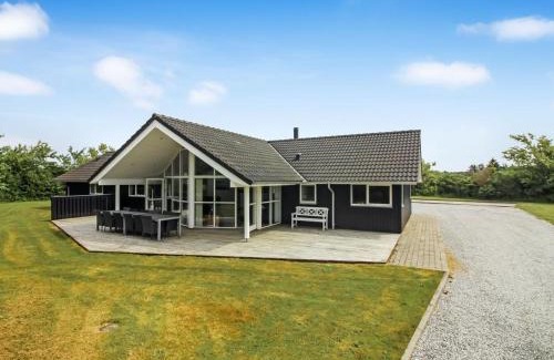 Nørre Lyngby House | Holiday Home Steen - 800m from the sea by Interhome