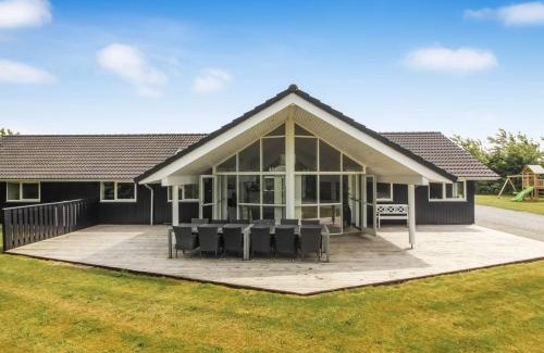 Nørre Lyngby House | Holiday Home Steen - 800m from the sea by Interhome